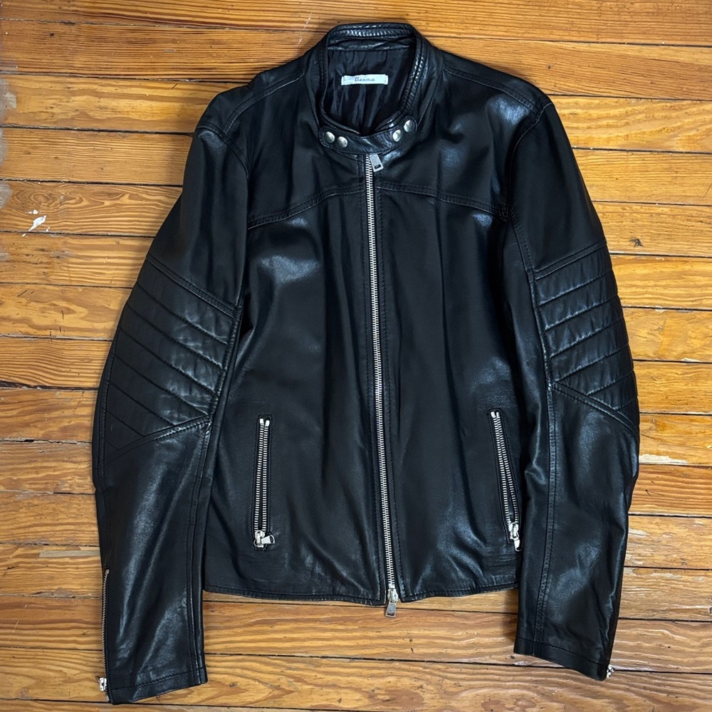 Men's Black Genuine Leather Jacket - Made in Italy Classic Biker Style